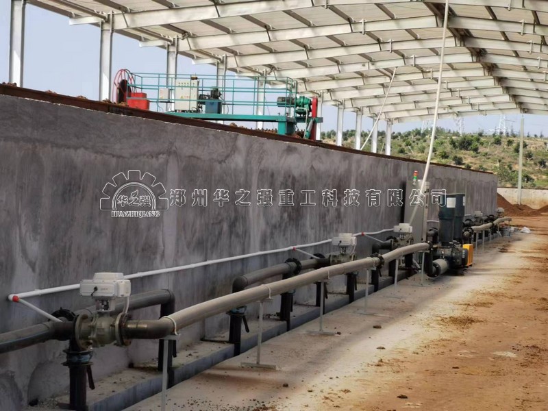 鏈板翻堆機(jī).jpg